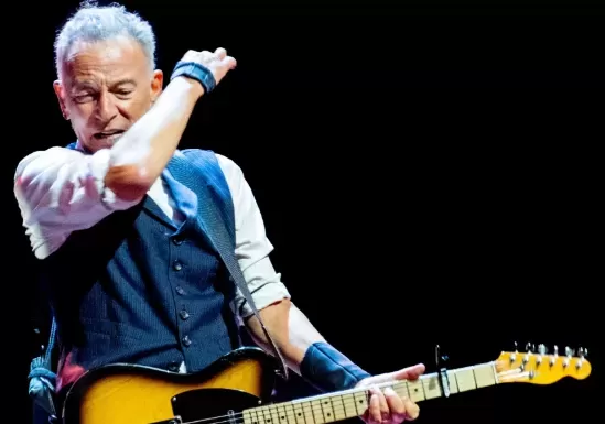 Bruce Springsteen Blasts Trump, Calls for Resistance to Authoritarianism at Tour Opener

